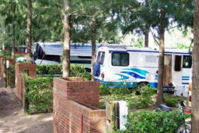 Camping Ayres de Etcheverry - La Plata