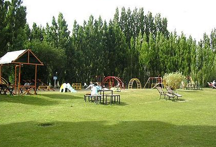 Camping Complejo Isla Pavón - Comandante Luis Piedra Buena