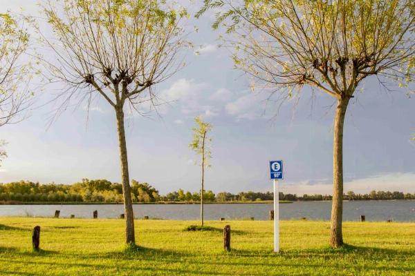Foto de Camping Bahía de Los Lobos - Lobos en Bahía de Los Lobos,Lobos,Buenos Aires