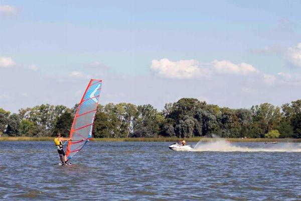 Foto de Camping Bahía de Los Lobos - Lobos en Bahía de Los Lobos,Lobos,Buenos Aires