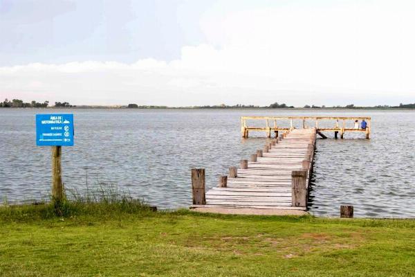 Foto de Camping Bahía de Los Lobos - Lobos en Bahía de Los Lobos,Lobos,Buenos Aires