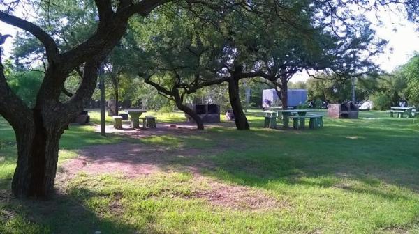Foto de Camping Parque Recreativo Samuel Novick - Guatraché en Parque Recreativo Samuel Novick,Guatraché,La Pampa