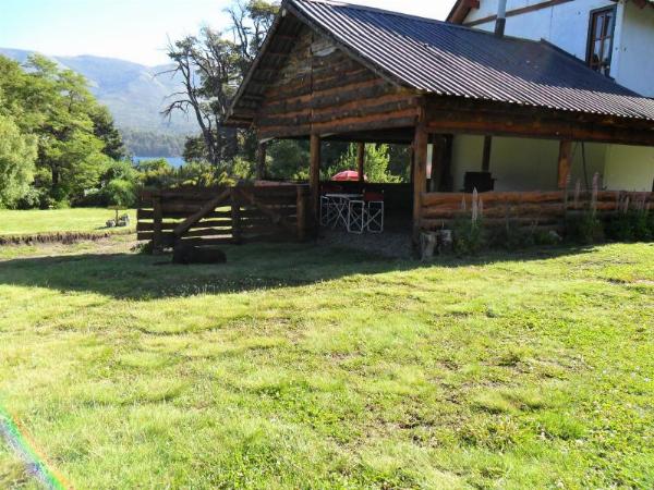 Foto de Camping Puerto Arturo - Lago Lolog en Puerto Arturo,Lago Lolog,Neuquén