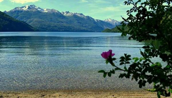 Foto de Camping Tres Bahías - Parque Nacional Los Alerces en Tres Bahías,Parque Nacional Los Alerces,Chubut