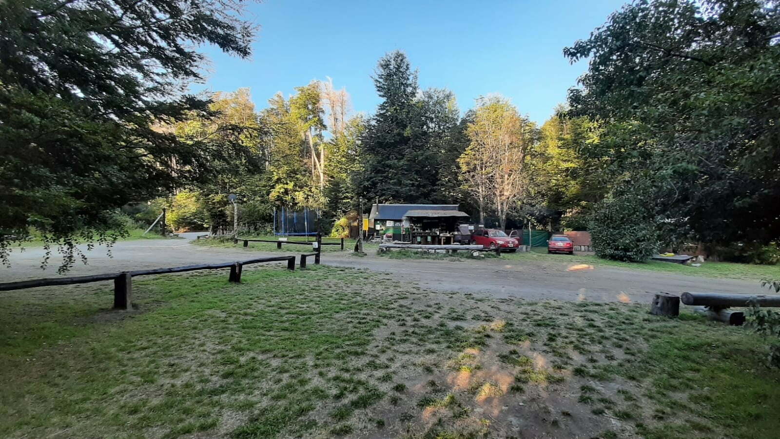 Foto de Camping Ragintuco - Villa La Angostura en Ragintuco,Villa La Angostura,Neuquén